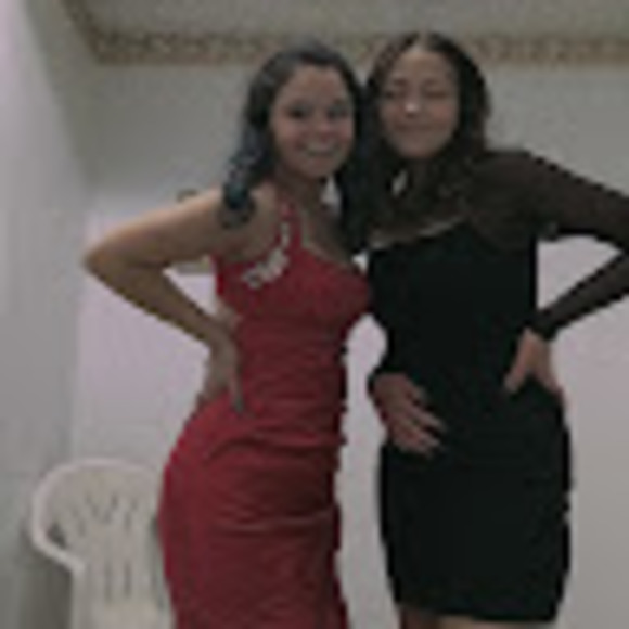 Meet your Posher, Naomi - Picture 1 of 1